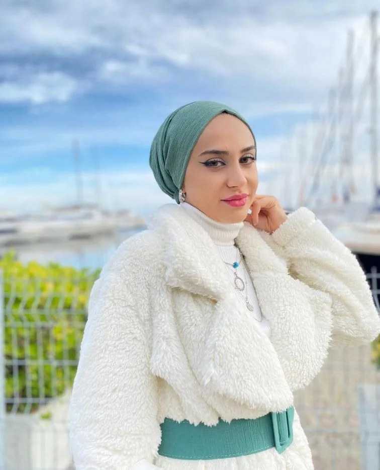 DERYA - 4